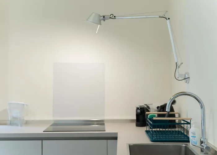 Margherita 60m With Balcony In Historic Centre * Лечче