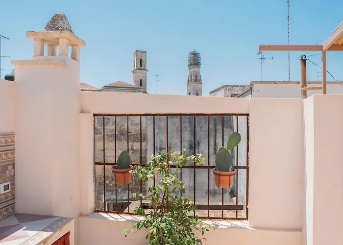 Апартаменты Margherita 60m With Balcony In Historic Centre